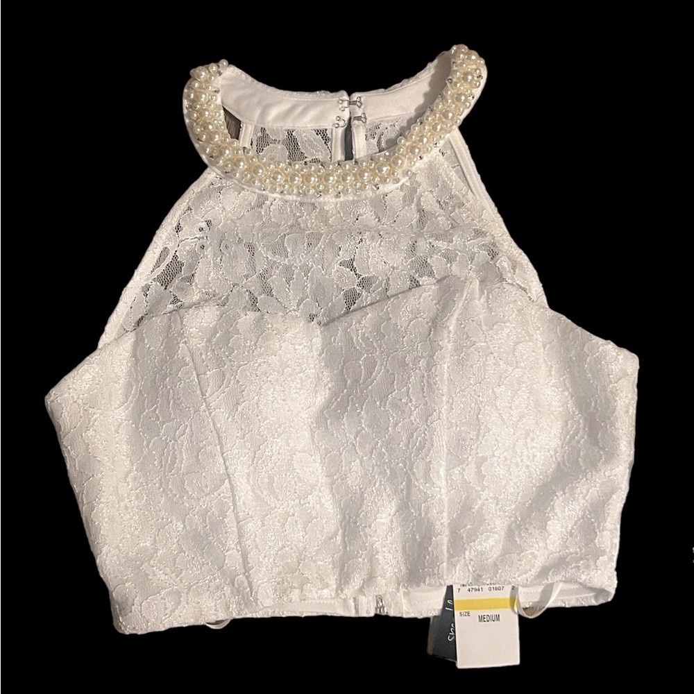 Macys White Cropped Top Faux Lace Size Medium
